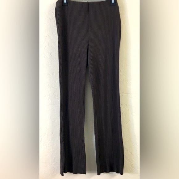 H&M Pants - H&M Ribbed Straight Leg Stretch Pants XL Brown Pull On Style
